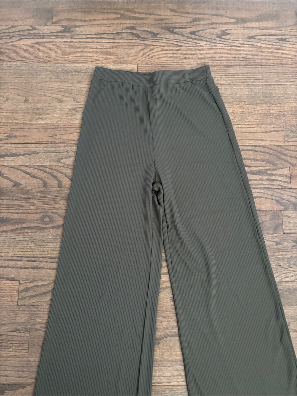 SHEIN Olive Wide Leg Pants - Picture 15 of 15
